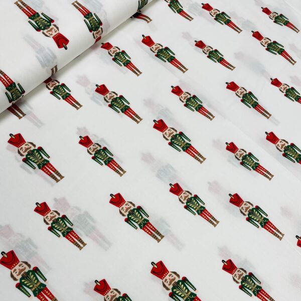 Poplin - Nøddeknækker